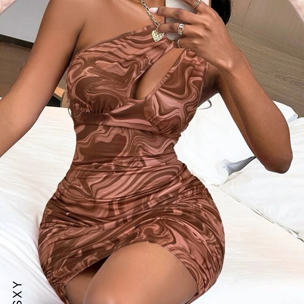 Brown marble dress